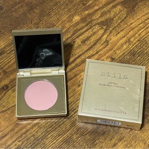 Stila Soft Glow Powder Blush, BLOOMING SEOUL, New in box 0.12 Oz